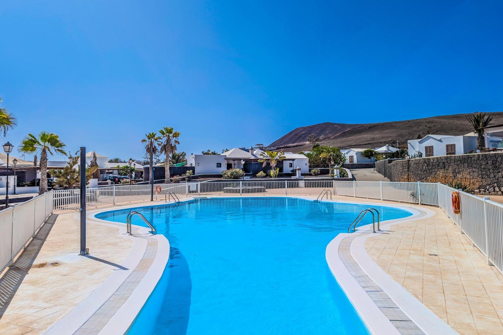 Villa Axular With Heated Private Pool Playa Blanca  Exterior photo